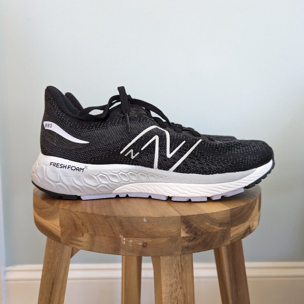 New Balance 880